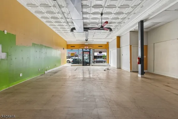 a view of a indoor garage