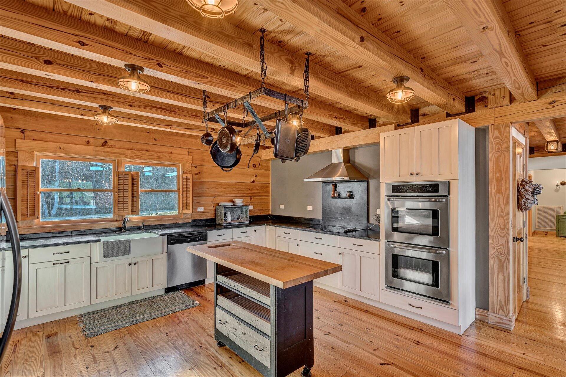 4076 Aerospace Road Roanoke, VA 24014 - Photo 20 of 62 a kitchen with a stove and a refrigerator