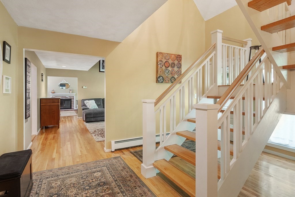 88 Ann Lees Road Harvard, MA 01451 - Photo 3 of 42 Gallery Image 3