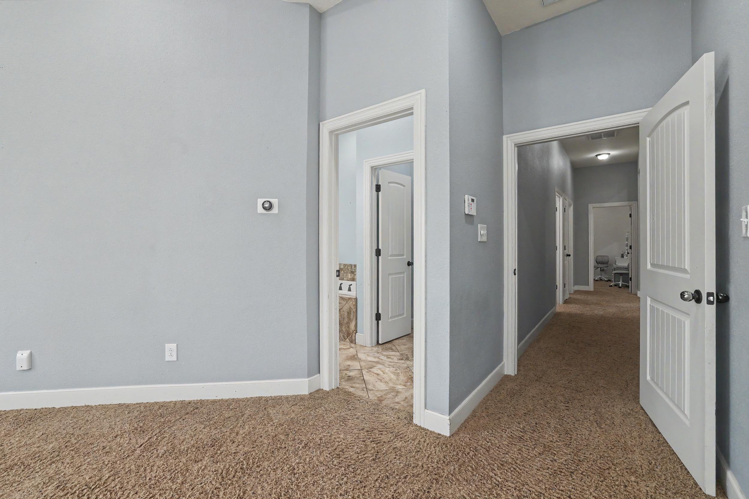 6311 77th Street Lubbock, TX 79424 - Photo 21 of 42 29_img_6570.png