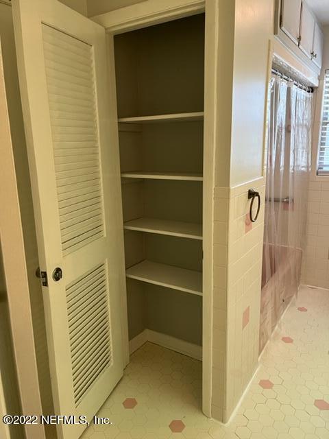 1002 Chapeau Road Jacksonville, FL 32211 - Photo 35 of 48 33 Bathroom 2 Closet