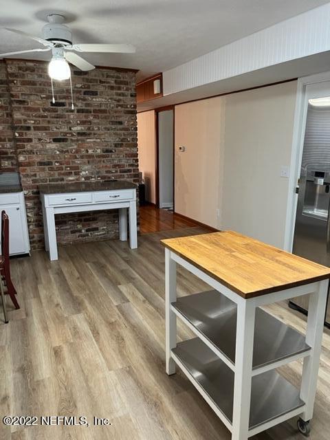 6 Kitchen