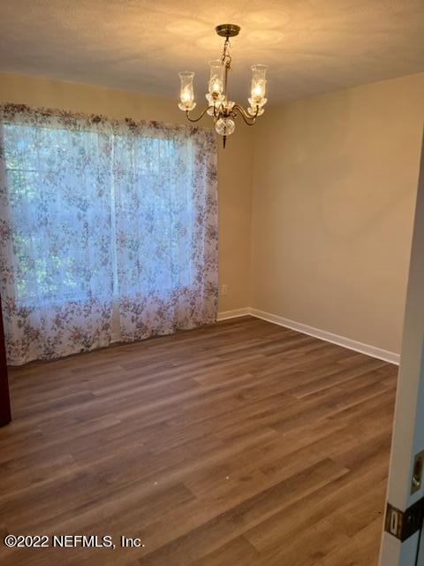 1002 Chapeau Road Jacksonville, FL 32211 - Photo 8 of 48 8 Dining Room