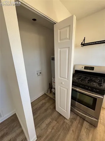 a close view of sink