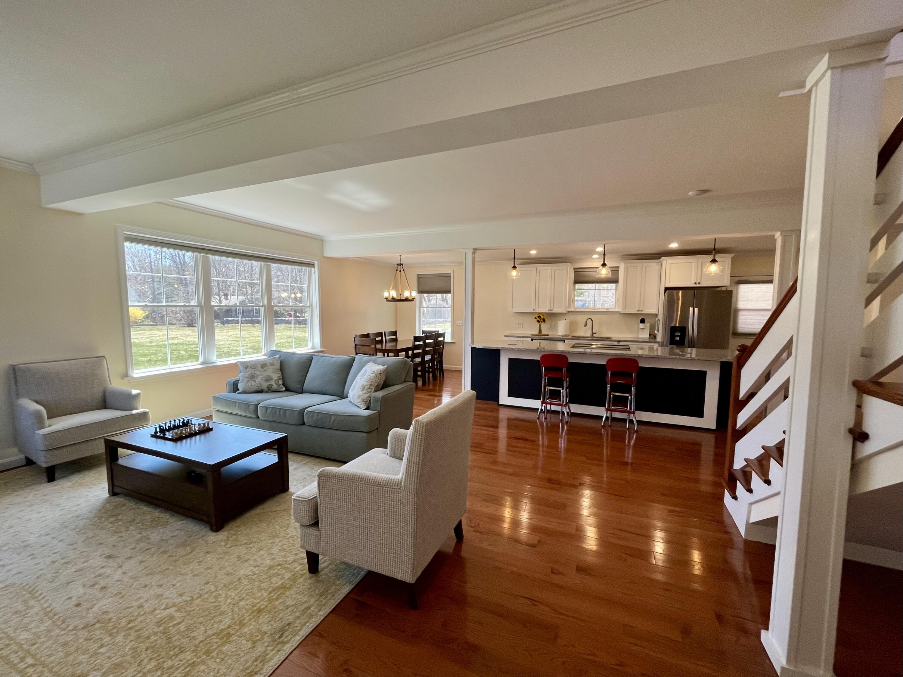 2 Mountain Avenue Bar Harbor, ME 04609 - Photo 5 of 28 Main living area