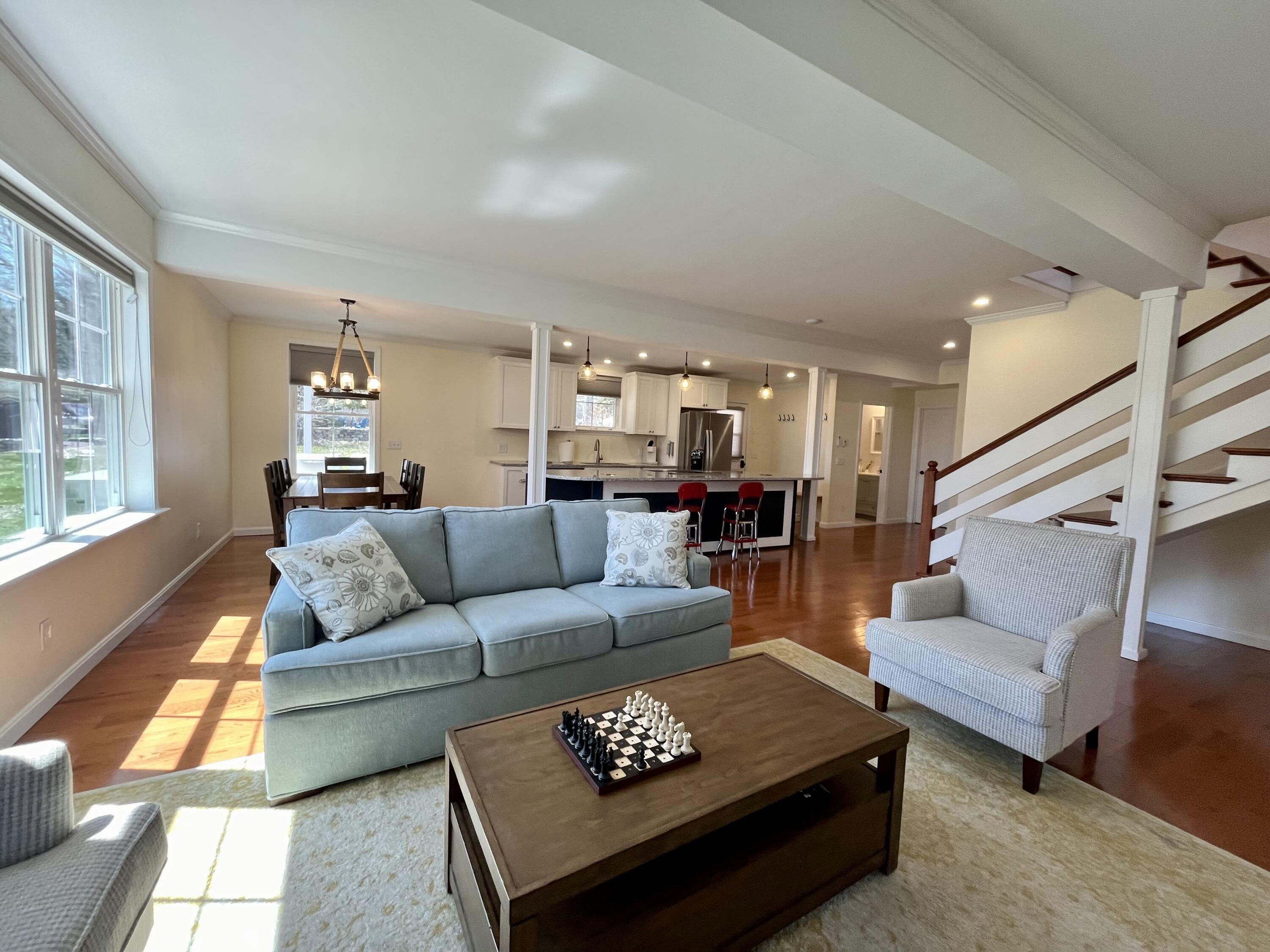 2 Mountain Avenue Bar Harbor, ME 04609 - Photo 6 of 28 Main living area
