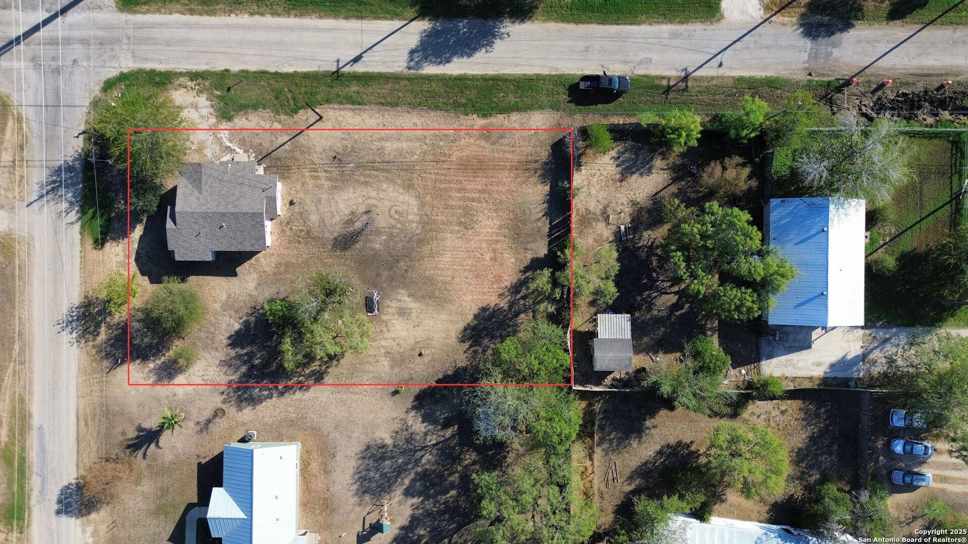 2016 Brown Jourdanton, TX 78026 - Photo 16 of 17