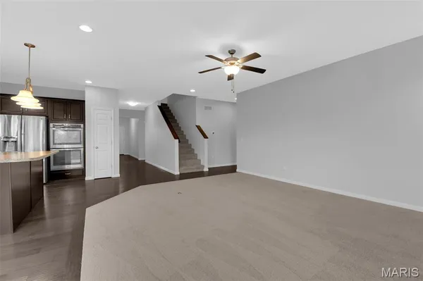 $524,999 | 917 Summit Oaks Drive, Eureka, MO 63025