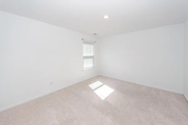 $2,600 | Undisclosed Address, Summerville, SC 29486