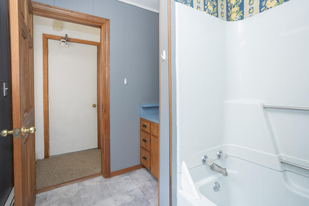 149 Buckfield Road Turner, ME 04282 - Photo 15 of 35 taylor-kaminsky-photo-36