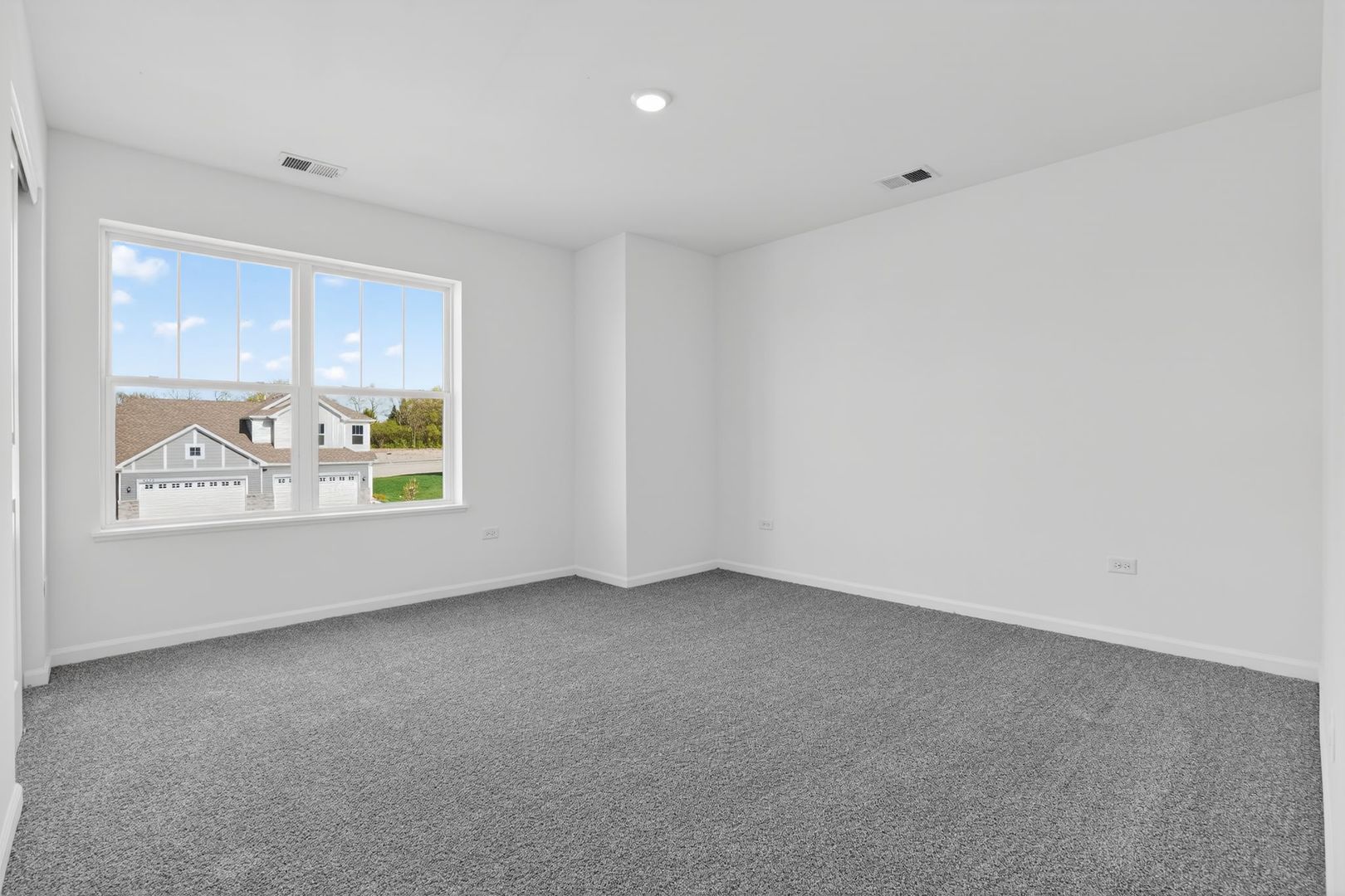 4225 Meadowridge Road Woodstock, IL 60098 - Photo 12 of 22