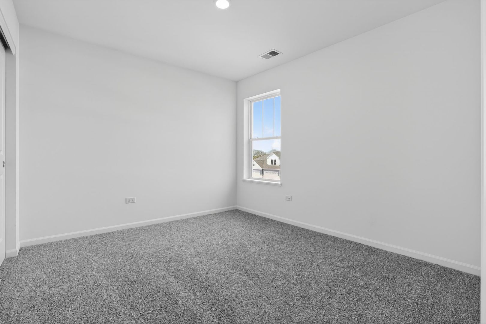 4225 Meadowridge Road Woodstock, IL 60098 - Photo 13 of 22