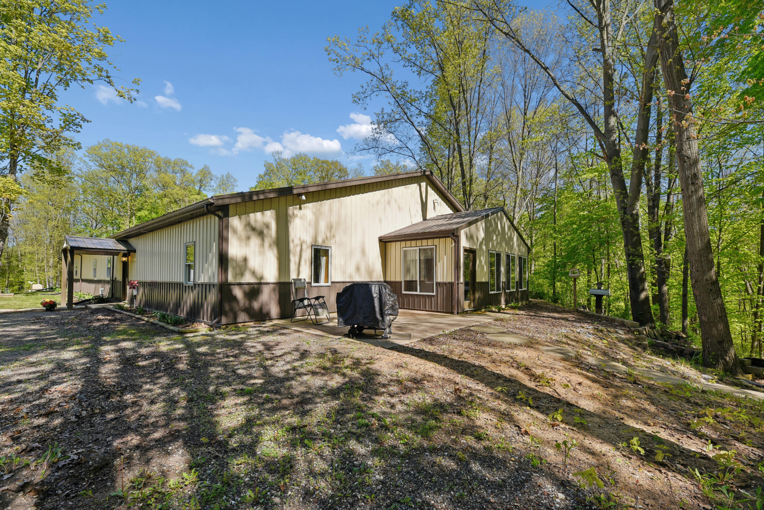 64778 Union Road Cassopolis, MI 49031 - Photo 32 of 58 60_grb_05_14_2026_15145