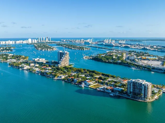 $2,675 | 555 Northeast 15th Street, Unit 26E, Miami, FL 33132