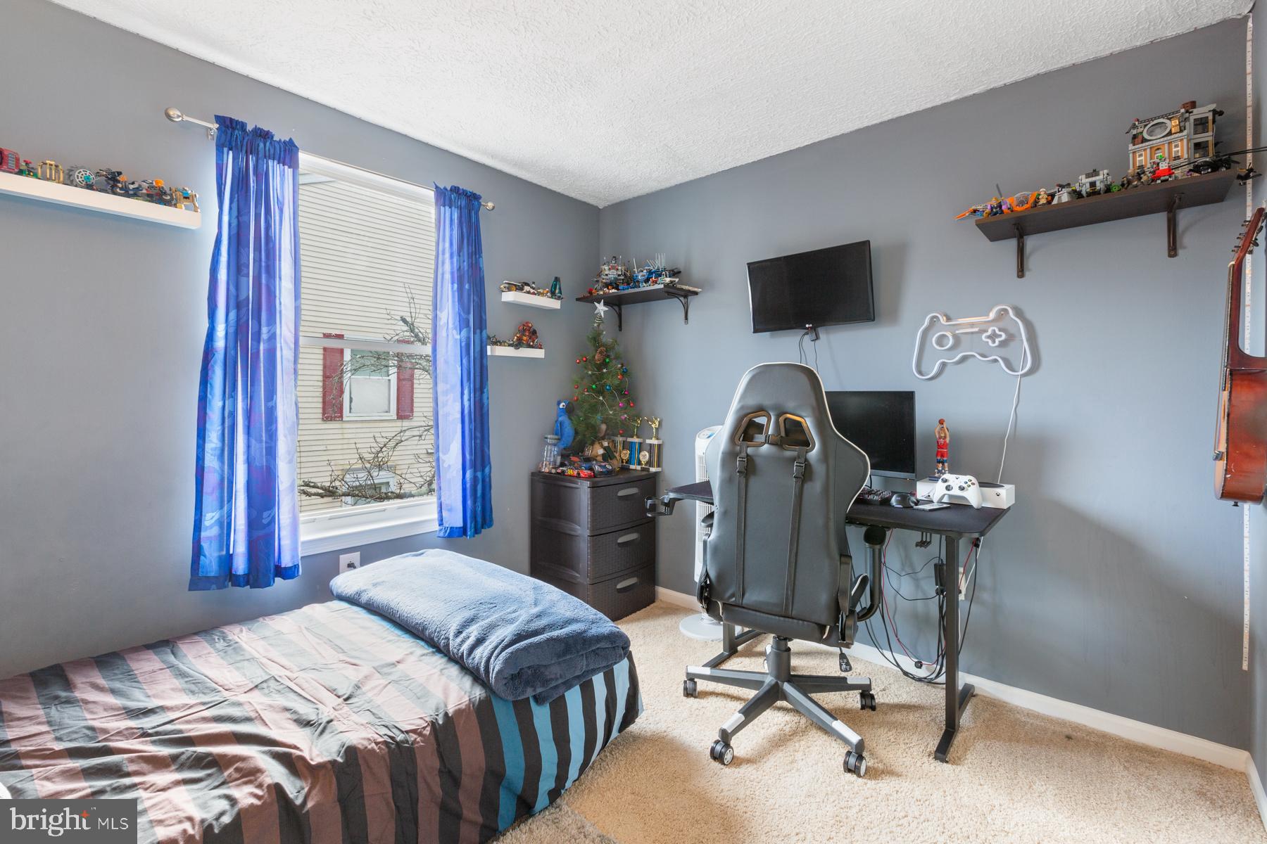 11214 Legato Way Silver Spring, MD 20901 - Photo 26 of 35 Second bedroom 1