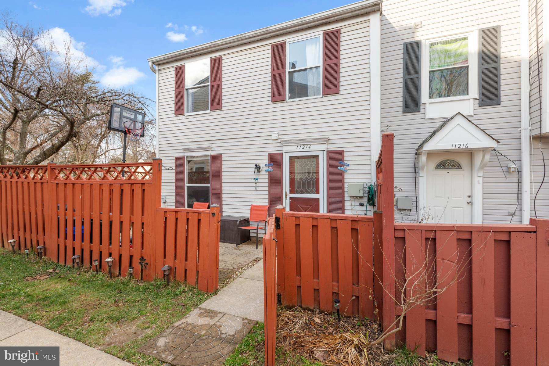 11214 Legato Way Silver Spring, MD 20901 - Photo 3 of 35