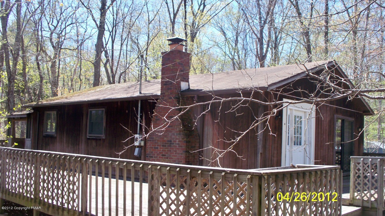 262 Decker Road Bushkill, PA 18324 - Photo 7 of 8 a view of a house with a window