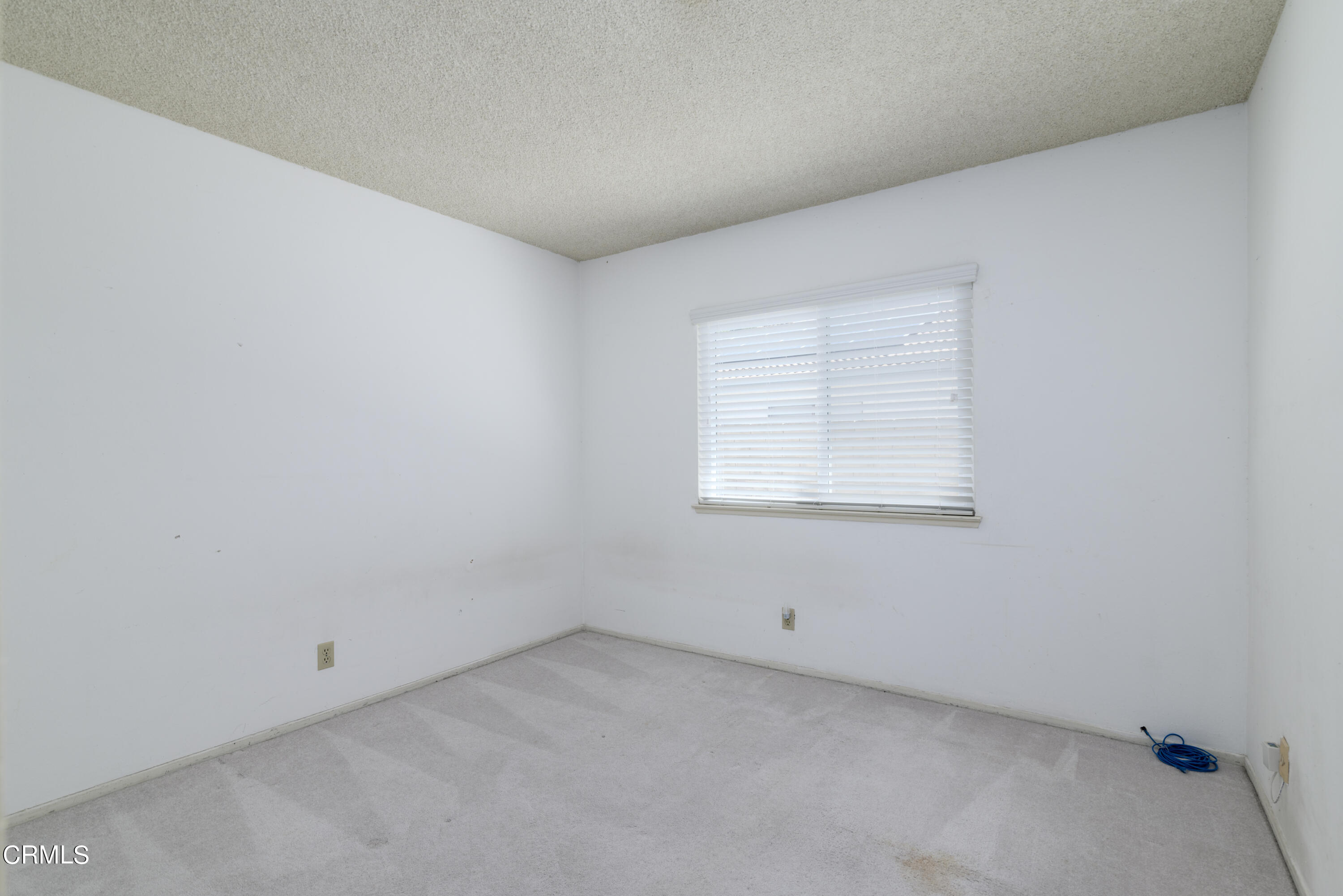 2564 Roxy Street Simi Valley, CA 93065 - Photo 14 of 25 an empty room with a window