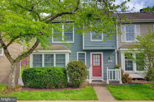 $630,000 | 1552 Poplar Grove Drive, Reston, VA 20194