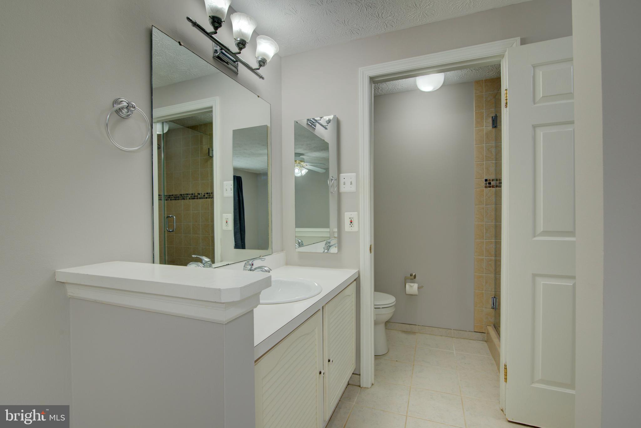 1552 Poplar Grove Drive Reston, VA 20194 - Photo 26 of 56