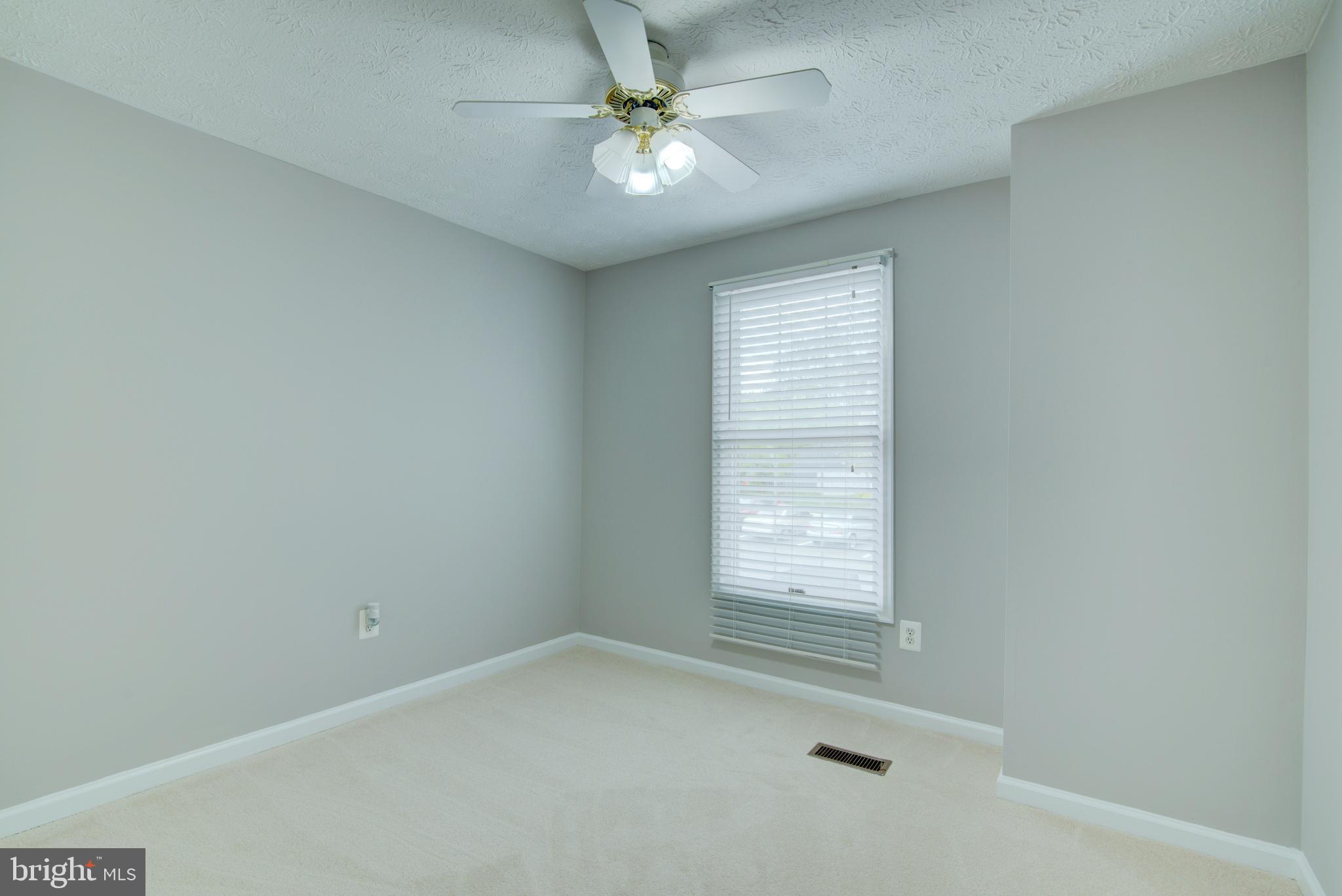 1552 Poplar Grove Drive Reston, VA 20194 - Photo 29 of 56