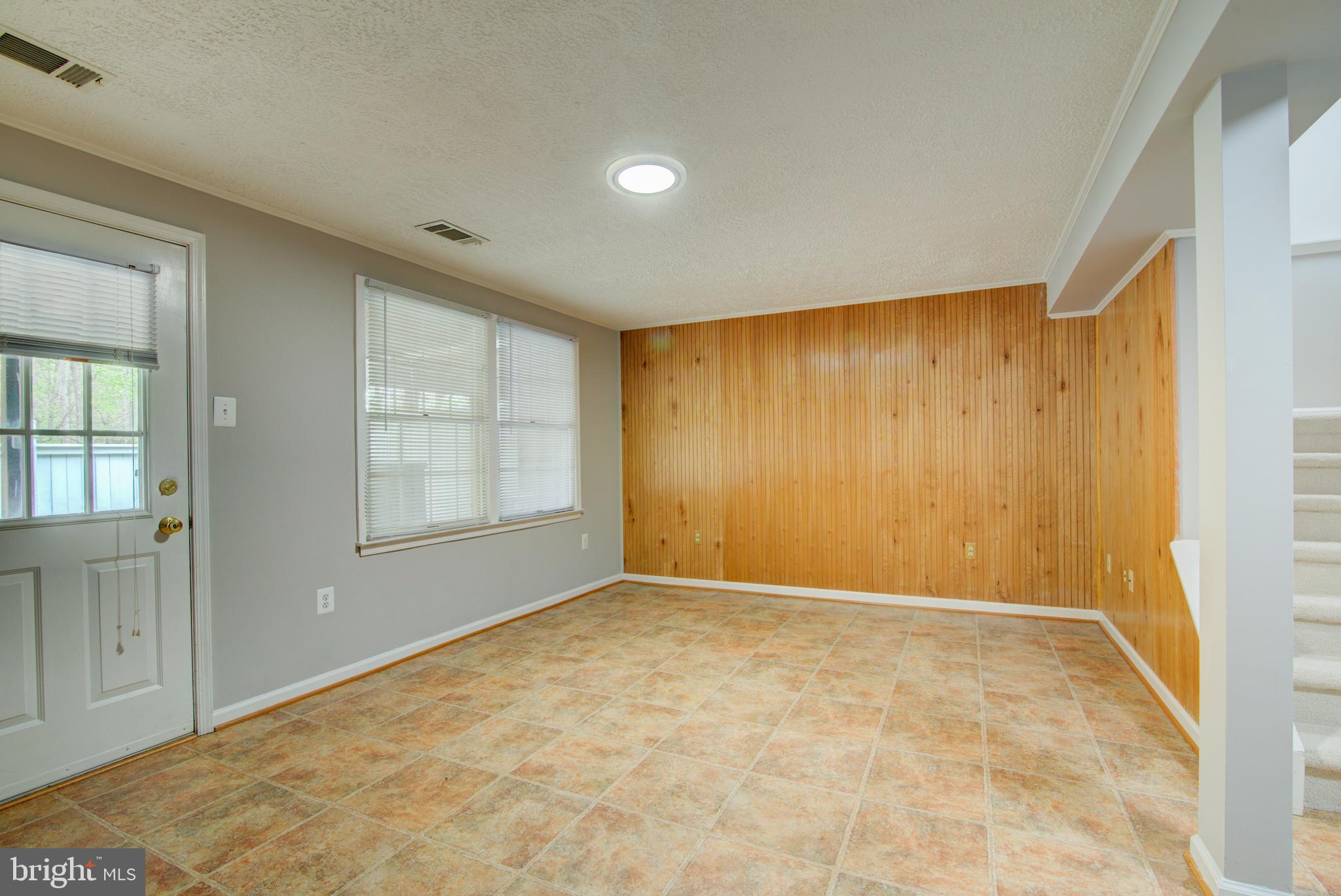 1552 Poplar Grove Drive Reston, VA 20194 - Photo 38 of 56