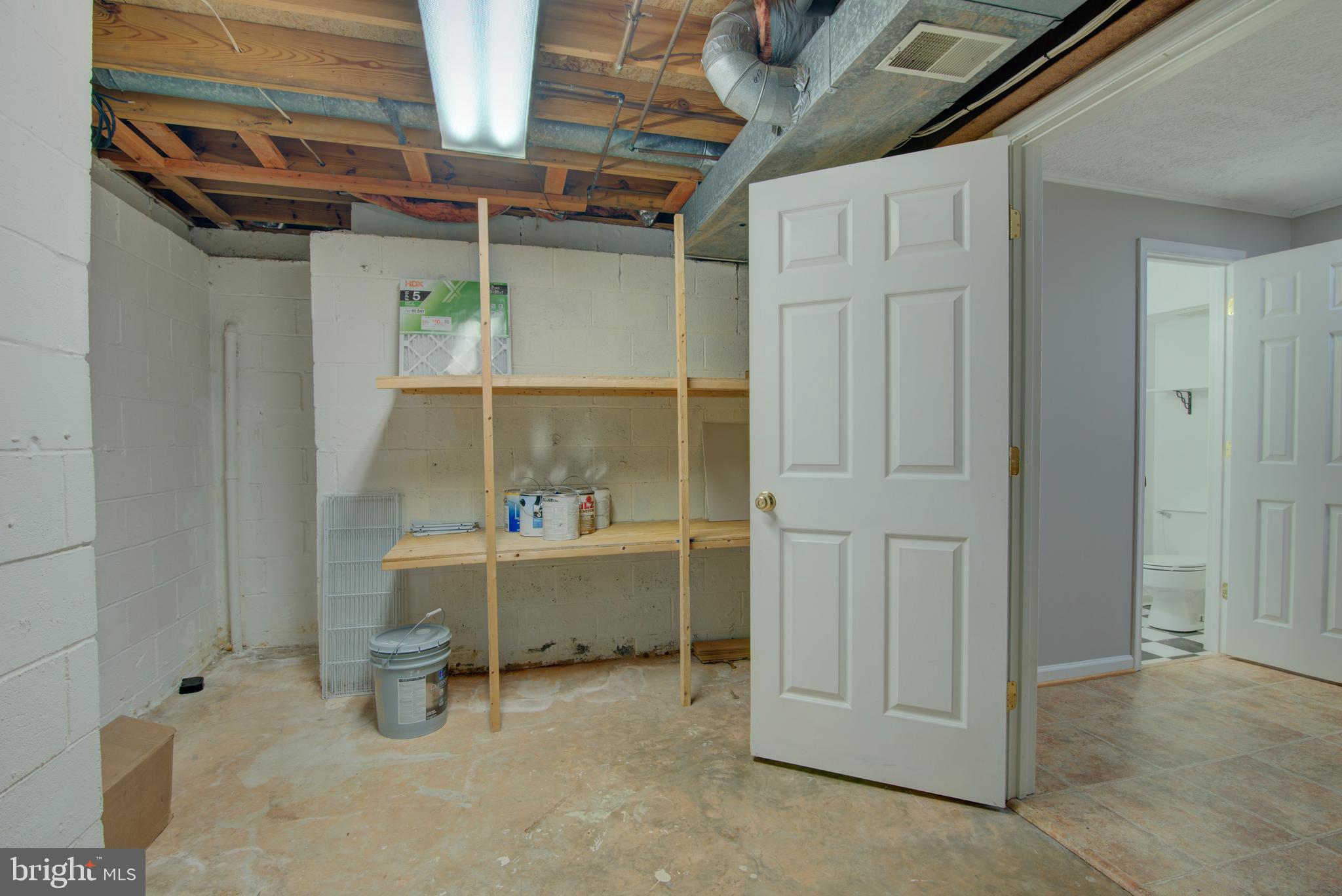1552 Poplar Grove Drive Reston, VA 20194 - Photo 42 of 56