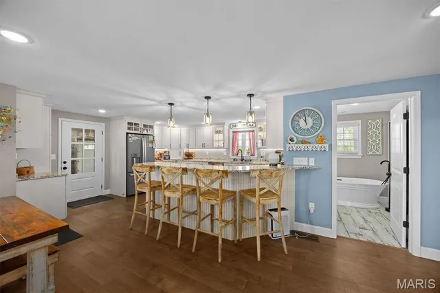 $529,900 | 21510 Keyesport Road, Keyesport, IL 62253