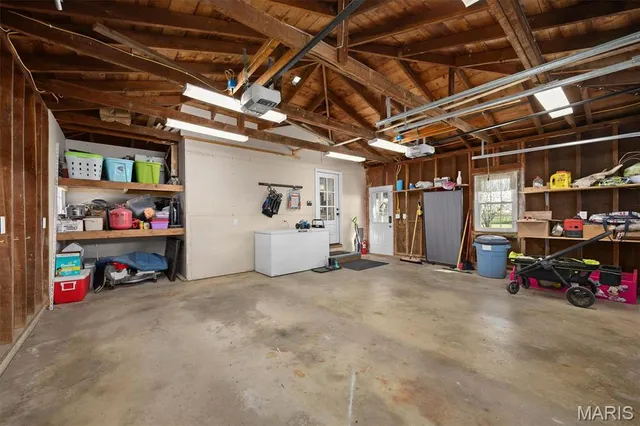 $529,900 | 21510 Keyesport Road, Keyesport, IL 62253