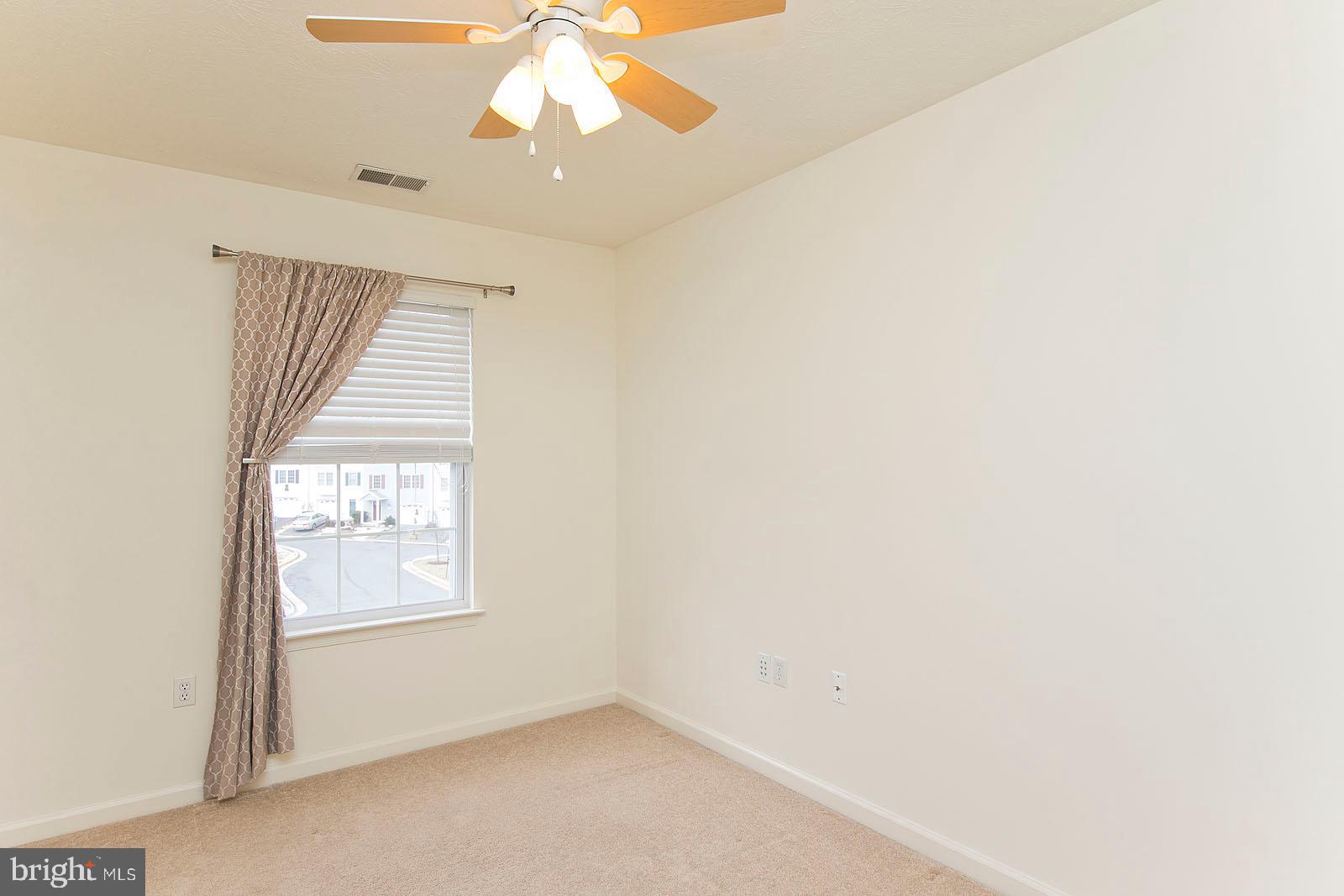 100 Scirocco Lane Winchester, VA 22602 - Photo 23 of 37 an empty room with a window