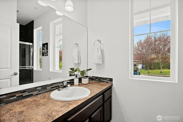 $699,995 | 11411 Ashton Avenue East, Bonney Lake, WA 98391