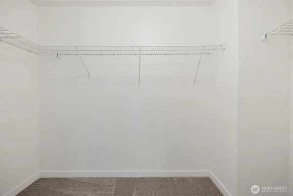 $699,995 | 11411 Ashton Avenue East, Bonney Lake, WA 98391