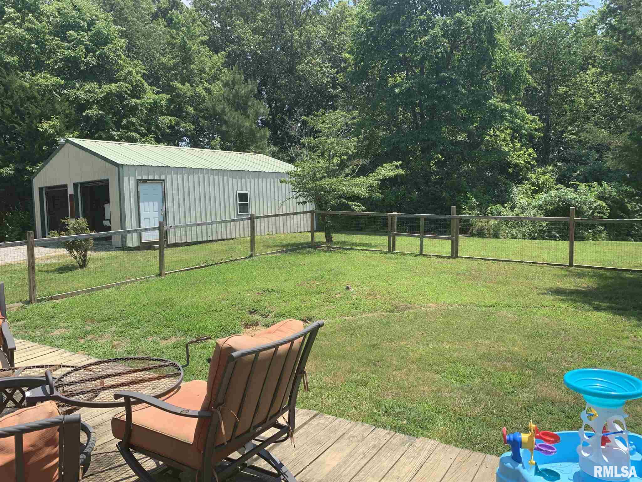 13568 Paulton Road Pittsburg, IL 62974 - Photo 7 of 16