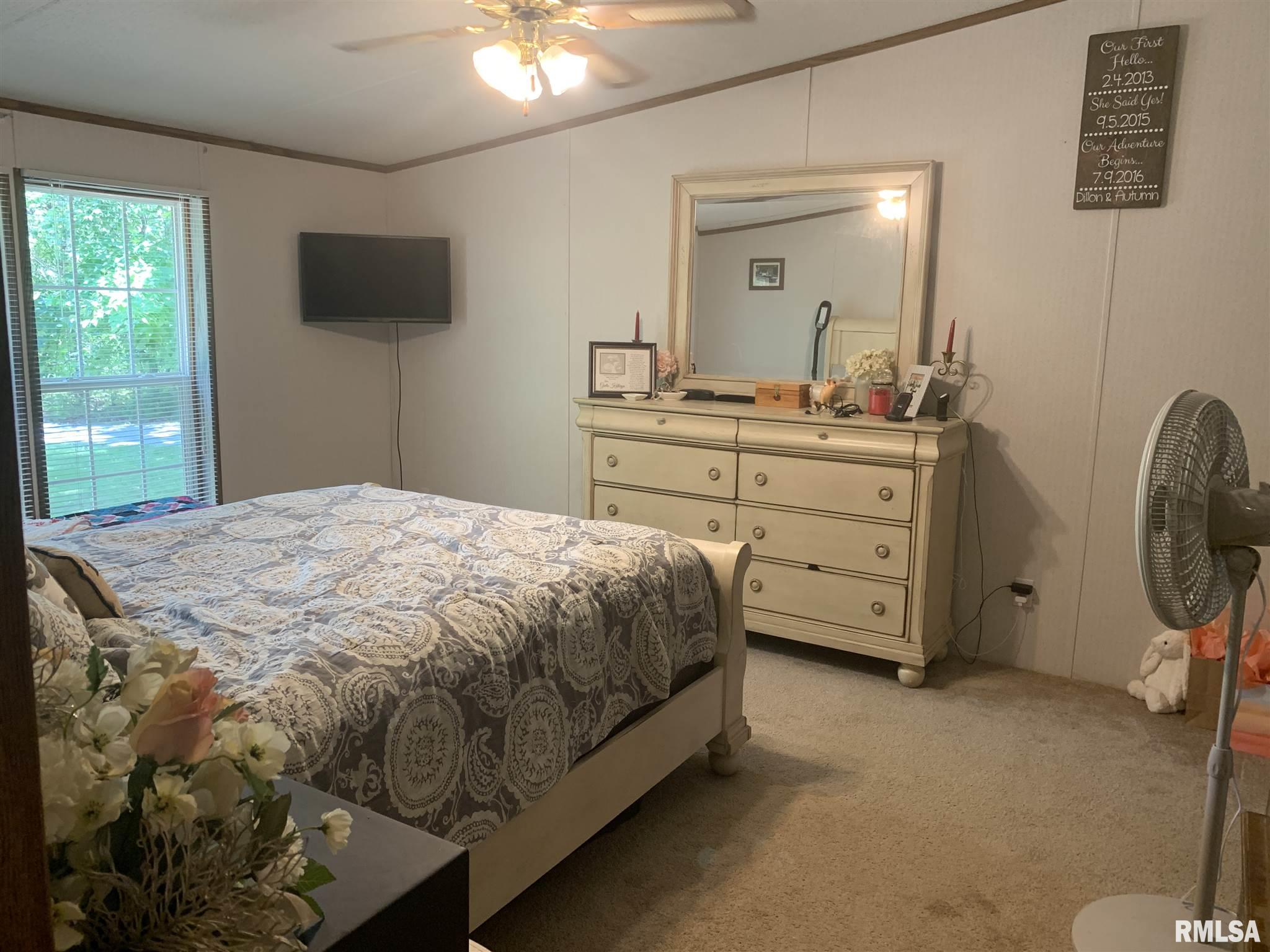13568 Paulton Road Pittsburg, IL 62974 - Photo 10 of 16