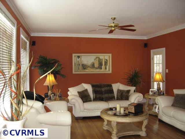14211 Sylvan Ridge Road Chesterfield, VA 23838 - Photo 4 of 10 Agent Photo