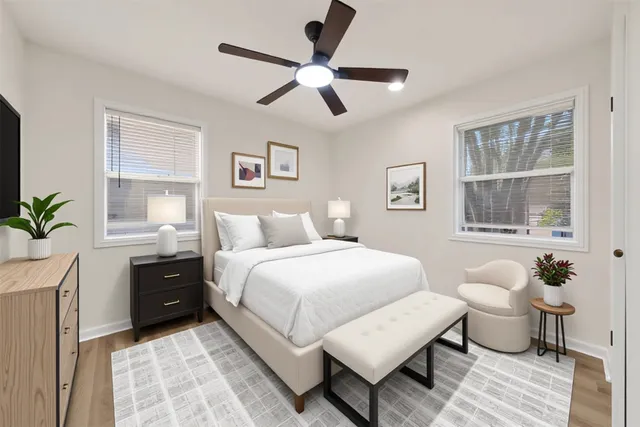 $229,900 | 907 South 3rd Street, La Porte, TX 77571