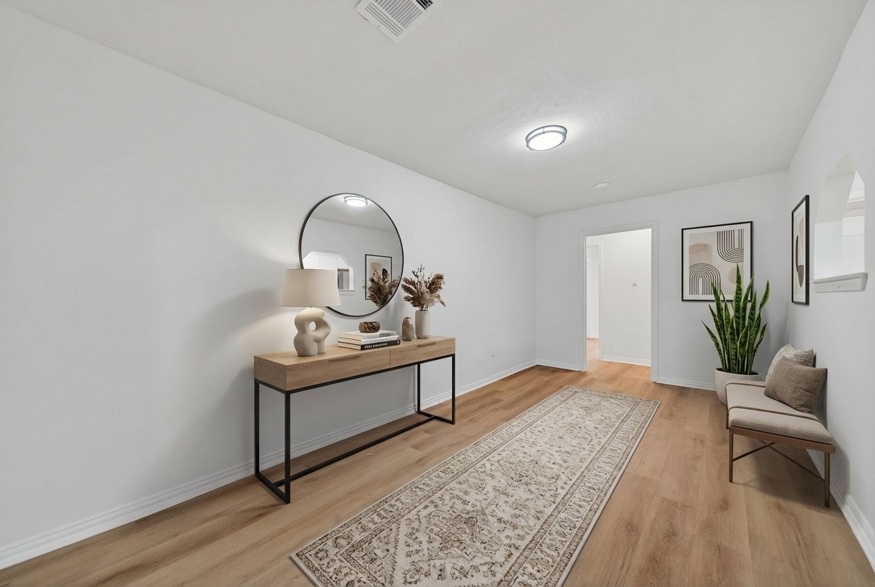 907 South 3rd Street La Porte, TX 77571 - Photo 29 of 38 Virtually staged