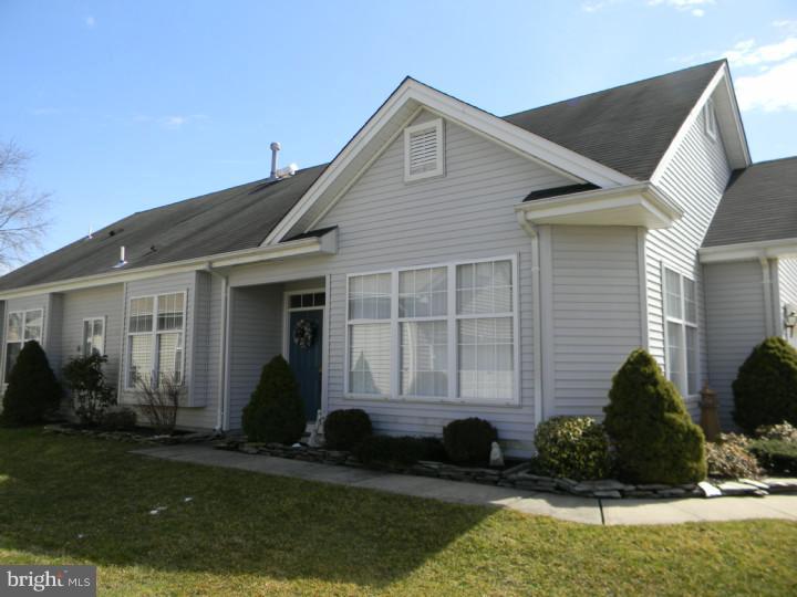 59 Mayfair Road Southampton, NJ 08088 - Photo 2 of 19 Gallery Image 2