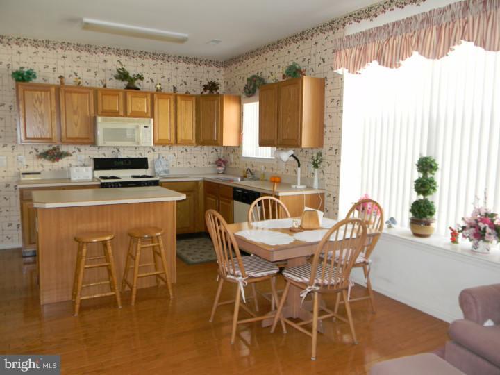 59 Mayfair Road Southampton, NJ 08088 - Photo 11 of 19 Gallery Image 11