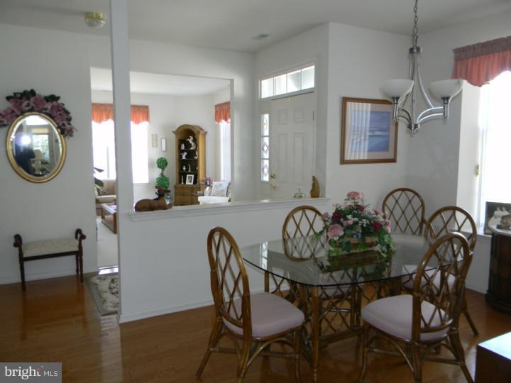 59 Mayfair Road Southampton, NJ 08088 - Photo 6 of 19 Gallery Image 6