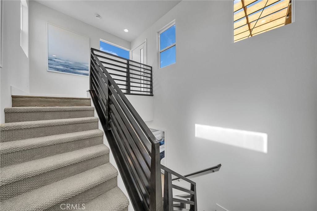 687 Doheny Costa Mesa, CA 92627 - Photo 39 of 59