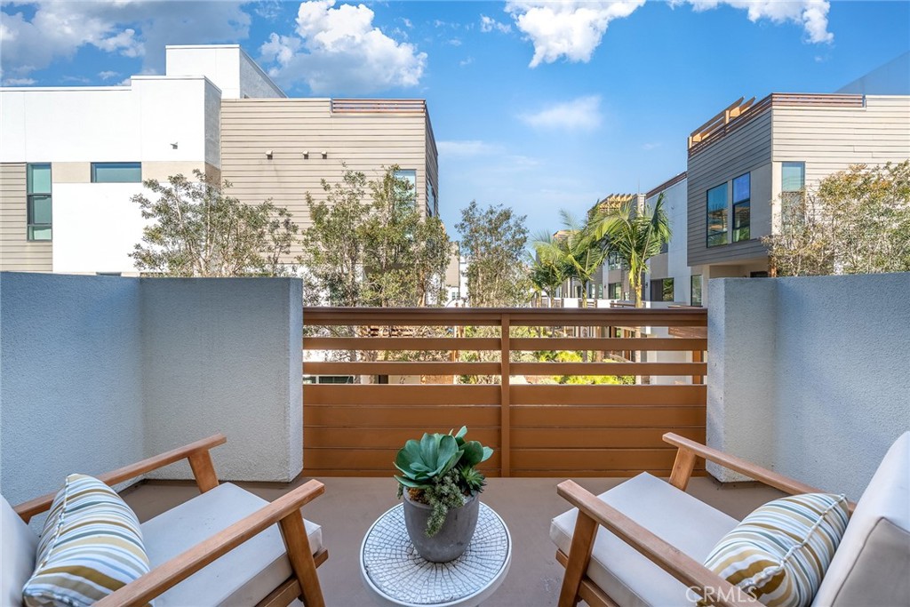 687 Doheny Costa Mesa, CA 92627 - Photo 42 of 59