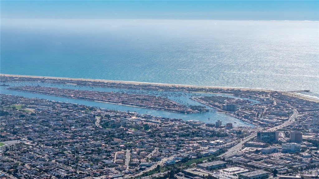 687 Doheny Costa Mesa, CA 92627 - Photo 50 of 59