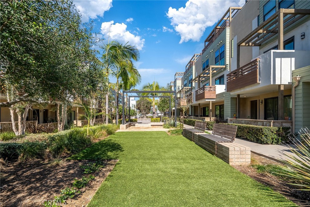 687 Doheny Costa Mesa, CA 92627 - Photo 58 of 59