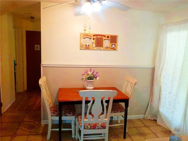 $2,200 | 151 Burben Way, Gates, NY 14624