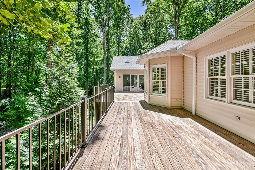 209 Berwick Court Seneca, SC 29672 - Photo 41 of 50