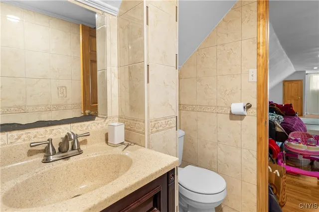 $299,900 | 2216 Caroline Street, Whitestown, NY 13502