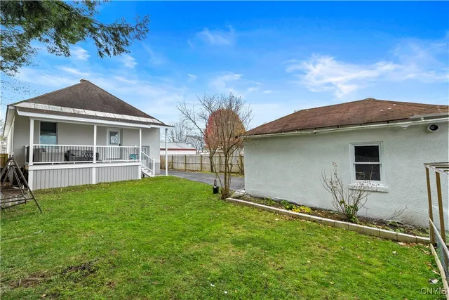 $299,900 | 2216 Caroline Street, Whitestown, NY 13502