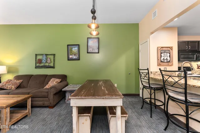 $193,000 | 225 Collier Drive, Unit 2105, Sevierville, TN 37862