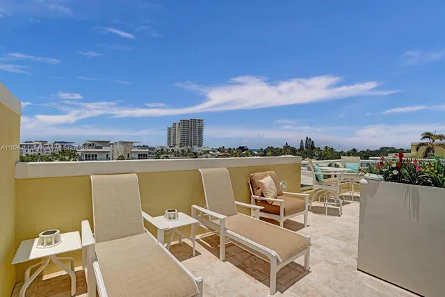 $2,390,000 | 346 Elm Street, Unit A10, Hollywood, FL 33019